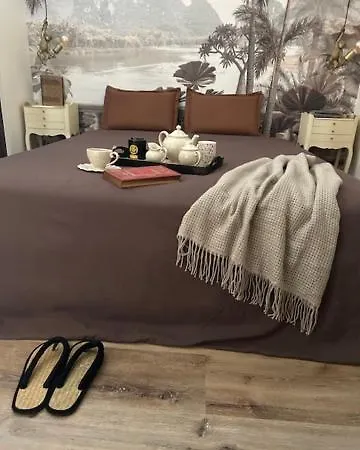 Voyage Colonial Climatise Chic דירה