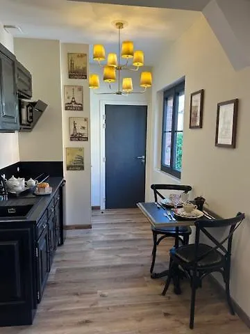 Apartament Voyage Colonial Climatise Chic *